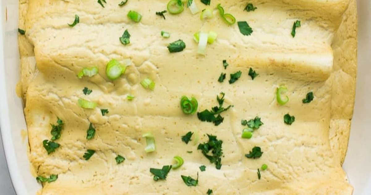 Vegan Sour Cream - Nora Cooks
