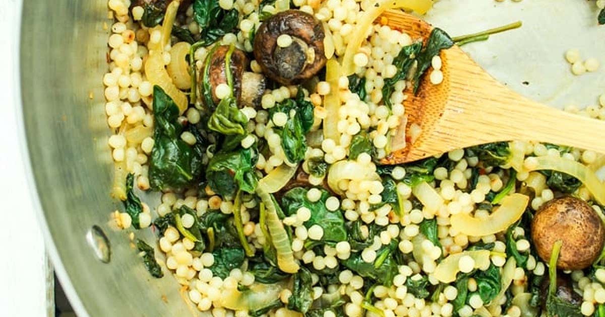 Israeli Couscous with Spinach and Mushrooms Recipe Samsung Food App