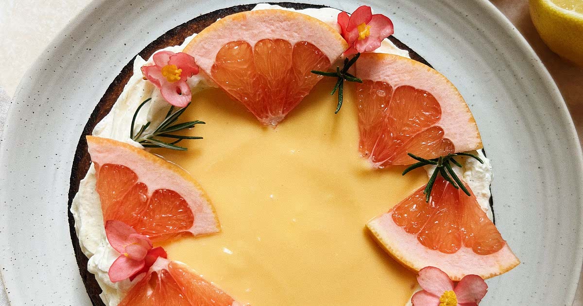 Miley’s Lemon Birthday Cake With Grapefruit Curd & Vanilla Mascarpone Recipe Samsung Food
