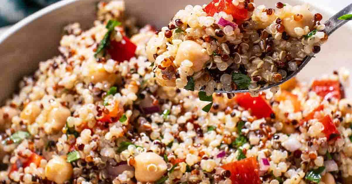 Quinoa Salad with Chickpeas Recipe — Samsung Food