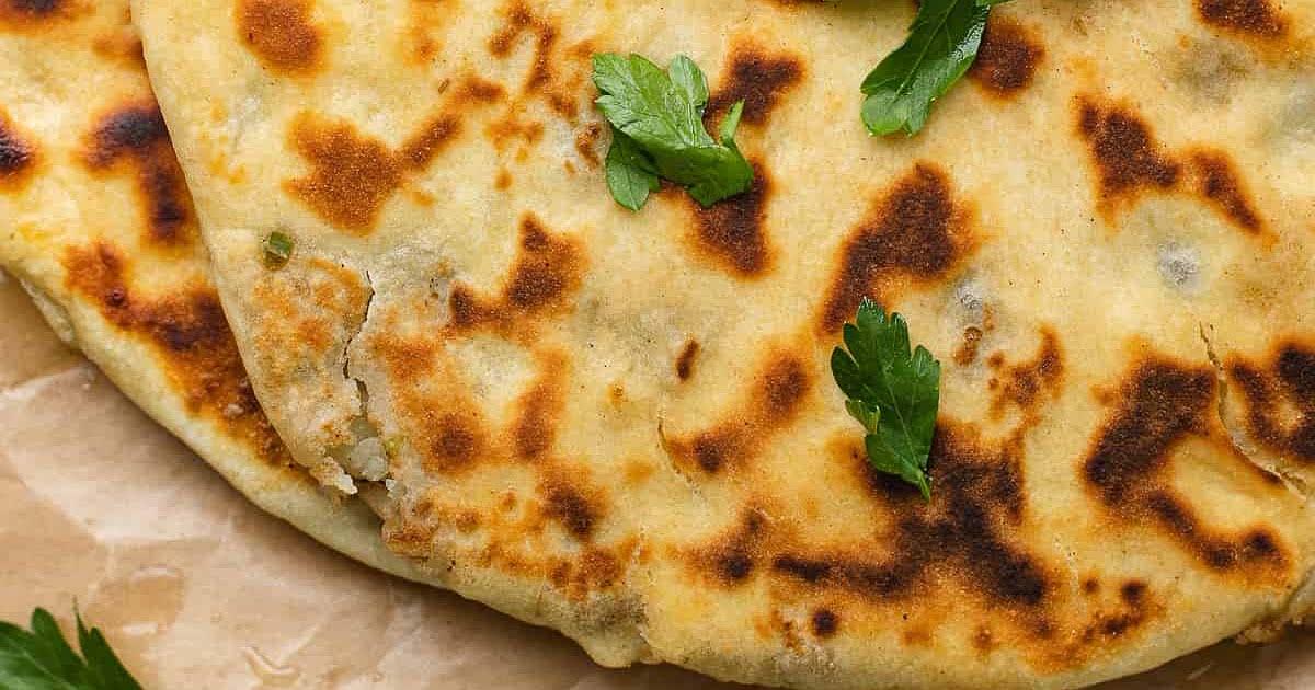 Aloo Naan {Spicy Potato Stuffed Naan} Recipe Samsung Food