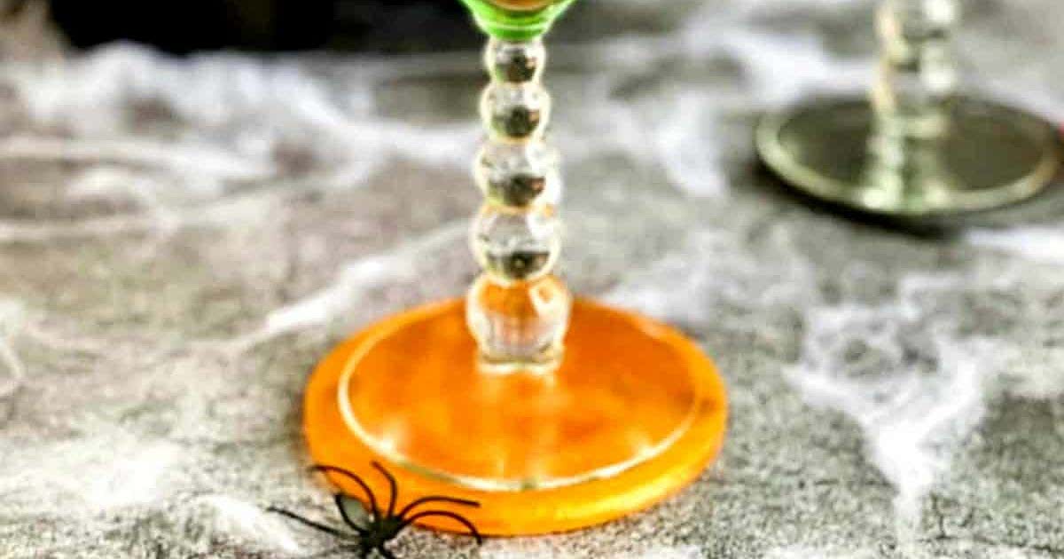 Green Halloween Lychee Gin Cocktail Recipe Samsung Food