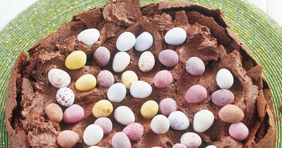 Mini Easter Nest Cakes - Brief and Balanced