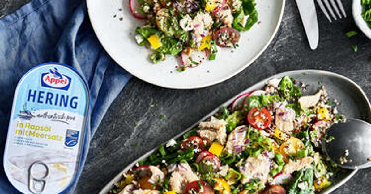 Quinoa-Salat mit Hering und Kräuterpesto Recipe - Samsung Food