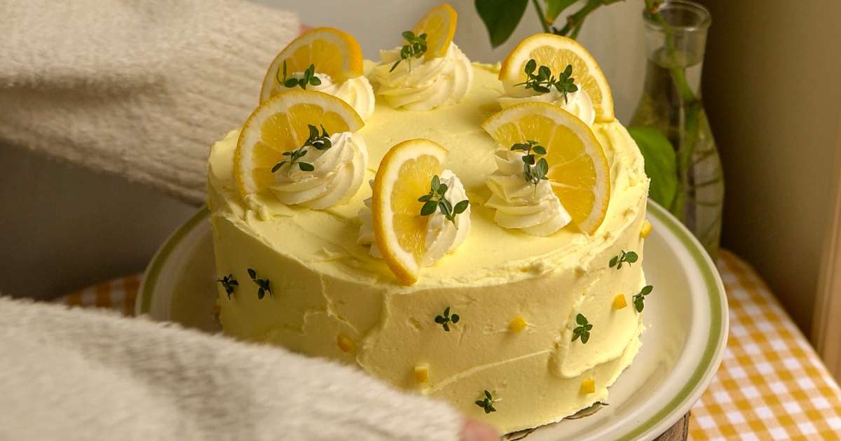 Lemon Cake w/ Lemon Curd and Mascarpone Whipped cream 🍋 Recipe - Samsung  Food