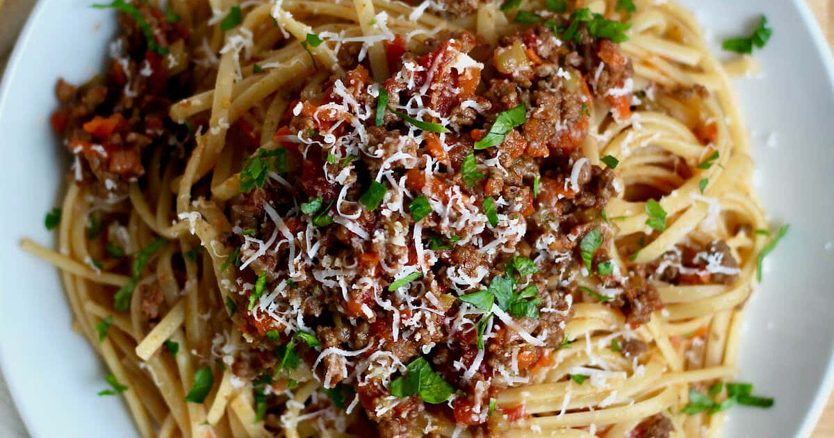 Linguine Bolognese Recipe — Samsung Food