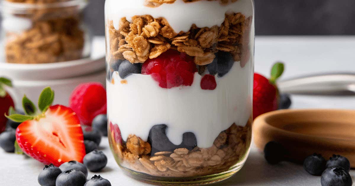 Greek Yogurt Parfait Recipe — Samsung Food