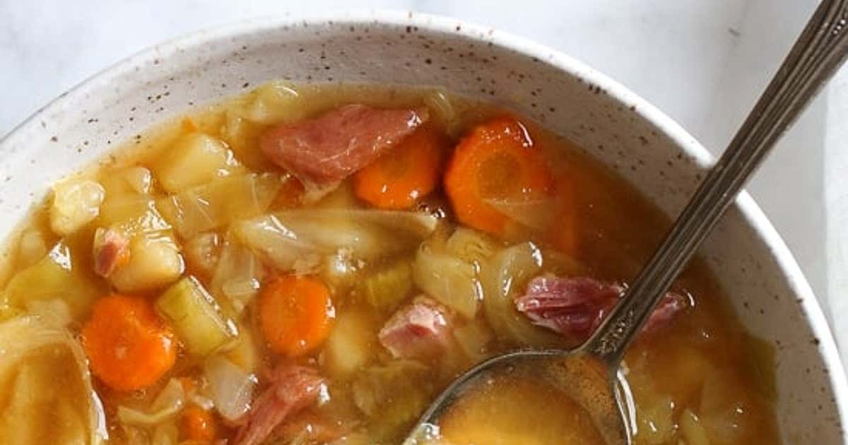 Ham and cabbage shop soup
