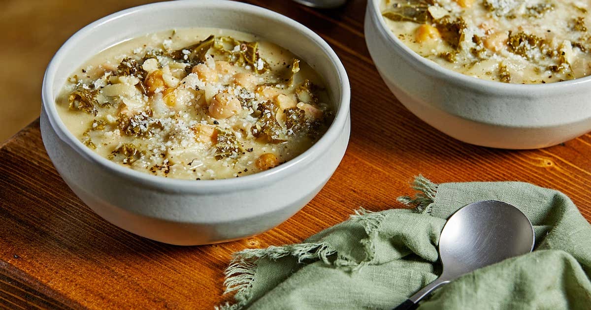 Cacio e Pepe Soup with Chickpeas and Kale Recipe — Samsung Food