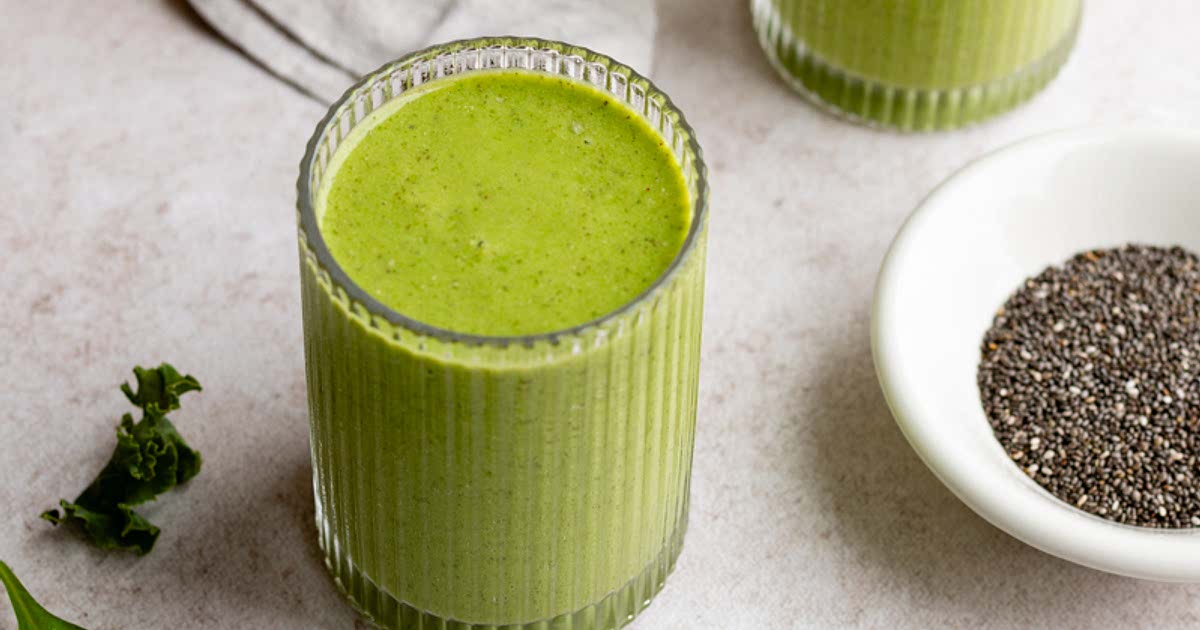 Quick & Healthy Kale Spinach Smoothie Recipe Samsung Food