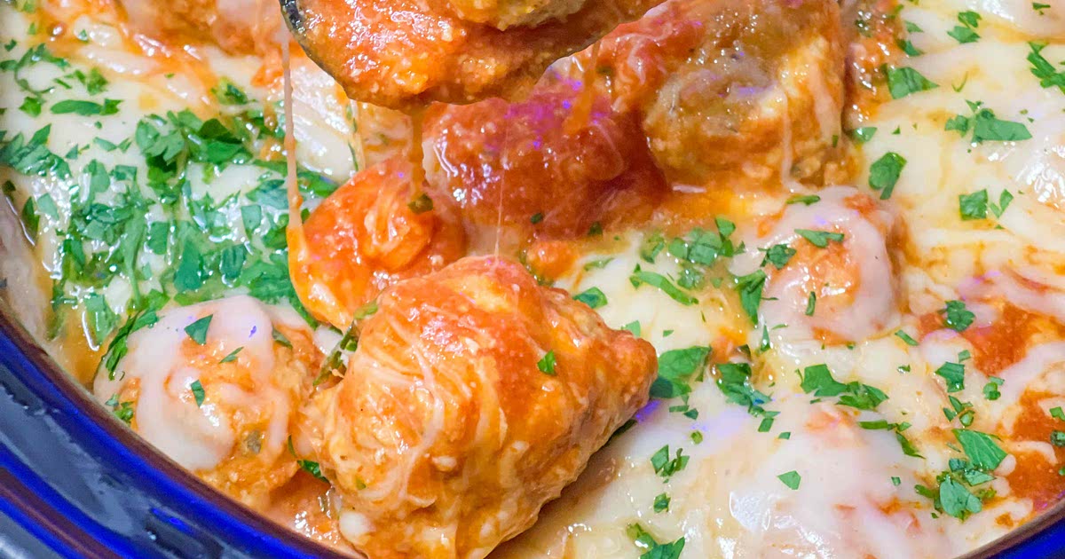 Slow cooker Meatballs in tomato sauce Recipe Samsung Food