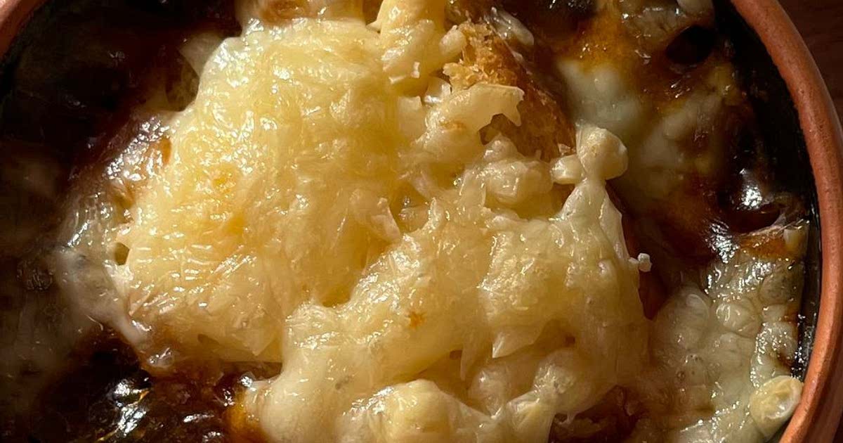 French Onion Soup with Worcestershire Sauce Recipe Samsung Food