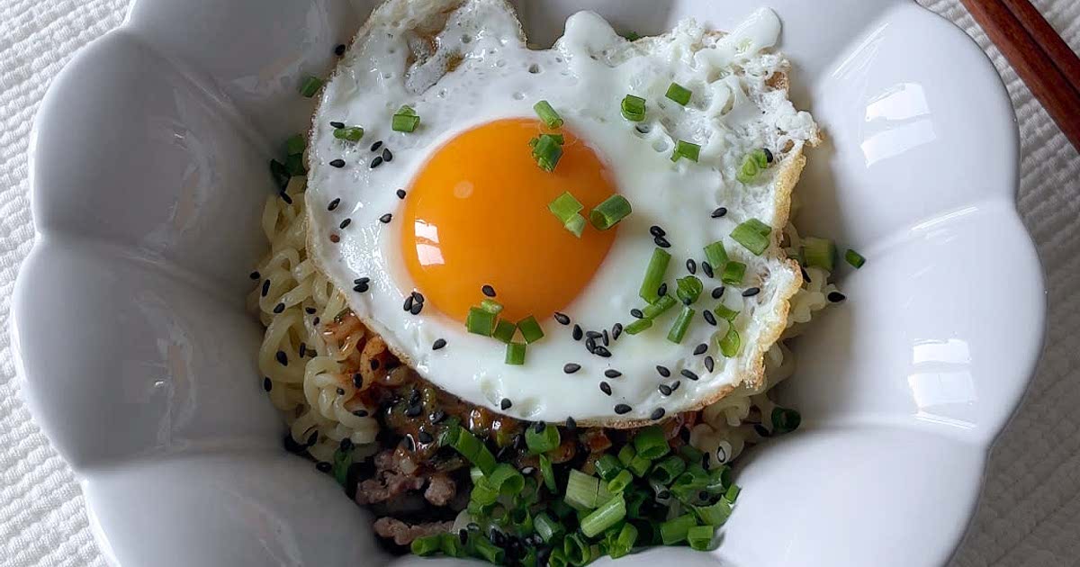 Peanut butter ramen 🥜🍜 Recipe Samsung Food