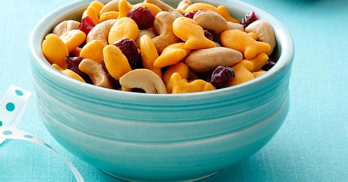 1-2-3 Snack Mix: Quick, Healthy, and Delicious Bites