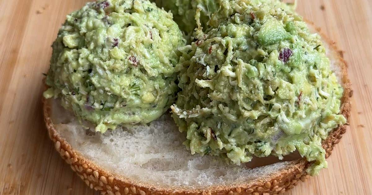 Shredded Tofu and Avocado Bagel 🥑 Recipe — Samsung Food