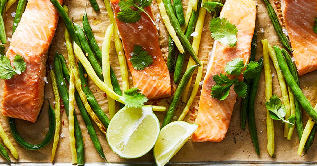 Maple and Miso SheetPan Salmon With Green Beans Recipe — Samsung Food