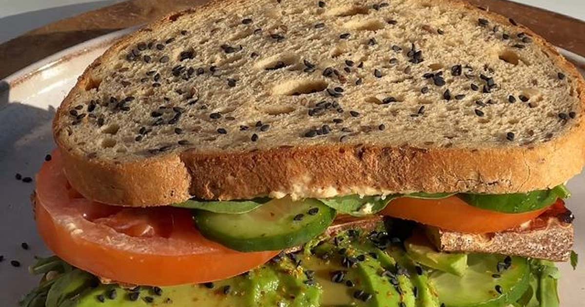 Hummus & Tofu Sandwich Recipe — Samsung Food Hummus & Tofu Sandwich Recipe — Samsung Food