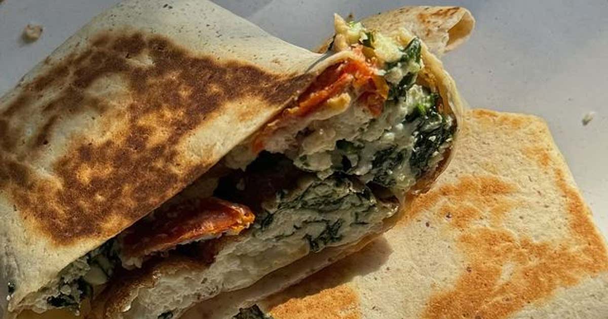 Spinach feta and egg white wrap Recipe — Samsung Food