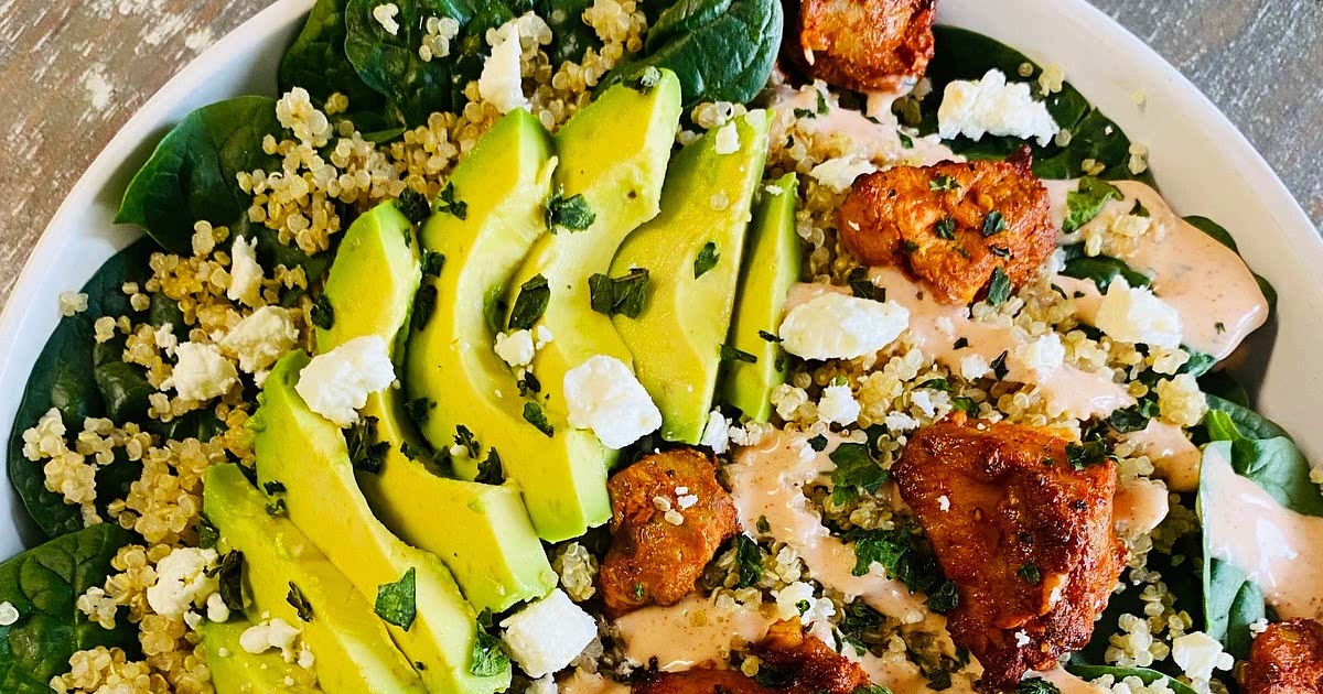 Buffalo Chicken Spinach Quinoa Bowls Recipe — Samsung Food