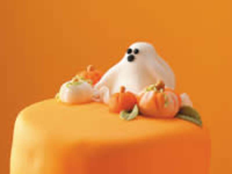 Coolest Homemade Ghost Cake Ideas