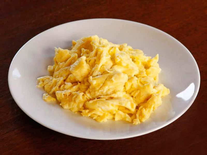 How to Make Fluffy Moist Scrambled Eggs Recipe Whisk