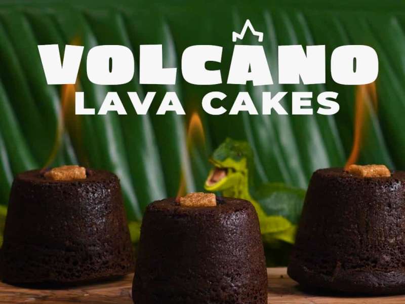 Chocolate Molten Lava Cakes: so rich & decadent! -Baking a Moment