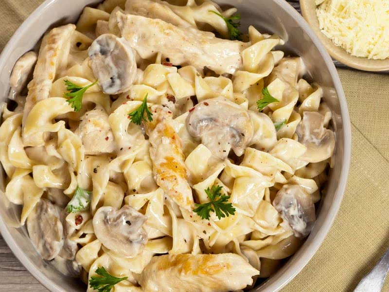 Tagliatelle Chicken & Mushroom Pasta with Cream Sauce Recipe Whisk