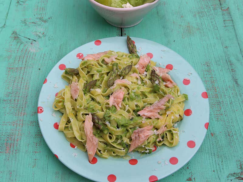 Jamie Oliver’s Fettuccine with Smoked Trout, Asparagus and Peas Recipe Whisk