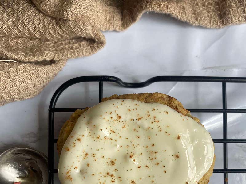 Snickerdoodle cookie (crumbl copycat). Recipe Whisk
