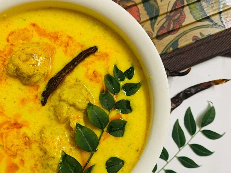Punjabi Kadhi Pakora (with Buttermilk) Recipe Whisk