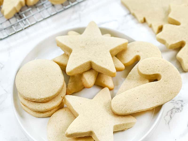 Sugar Cookie Recipe (NoSpread!) Whisk