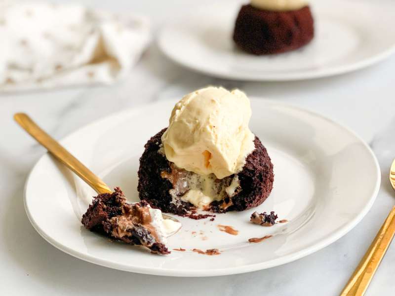 Betty Crocker Warm Delights Minis Molten Chocolate Cake Mix - 2 CT | Cake &  Cupcake Mix | Valli Produce - International Fresh Market