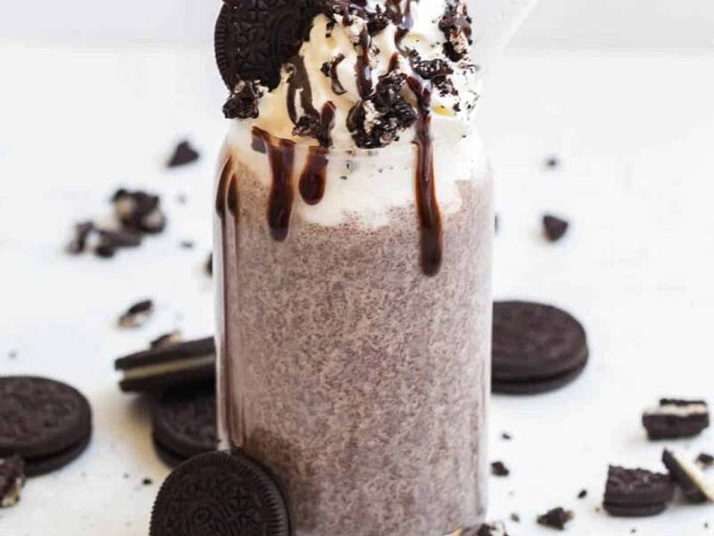 Cookies and Cream Milkshake Recipe Whisk