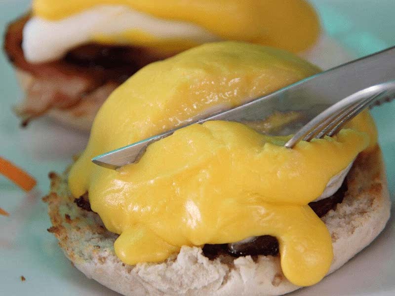 Easy Eggs Benedict Recipe Whisk