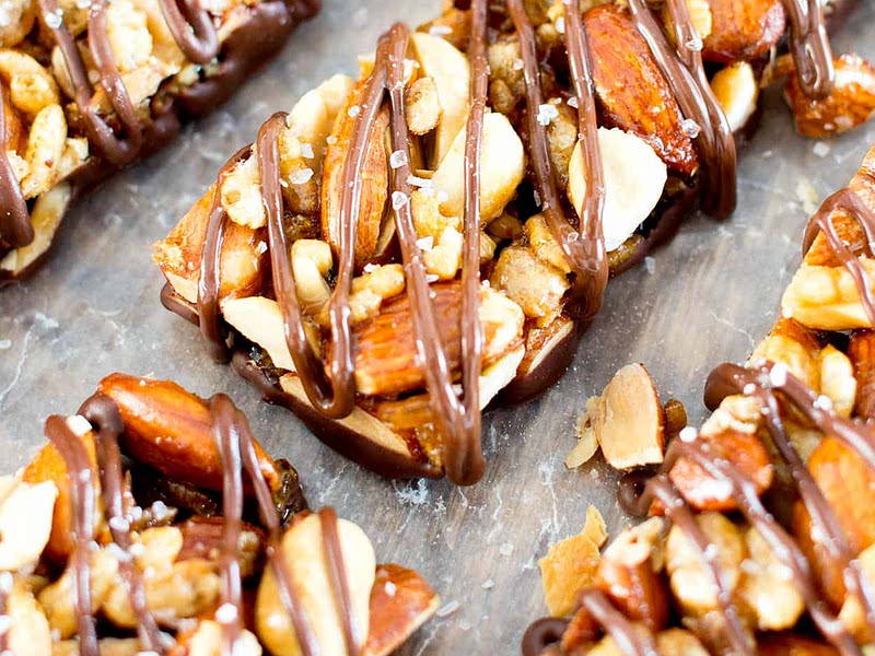 Homemade Dark Chocolate Sea Salt KIND Nut Bars (Gluten Free, Vegan