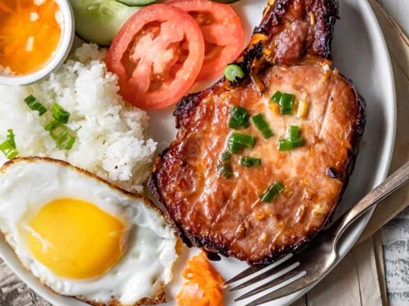 Vietnamese Grilled Lemongrass Pork Chop with Broken Rice Suon