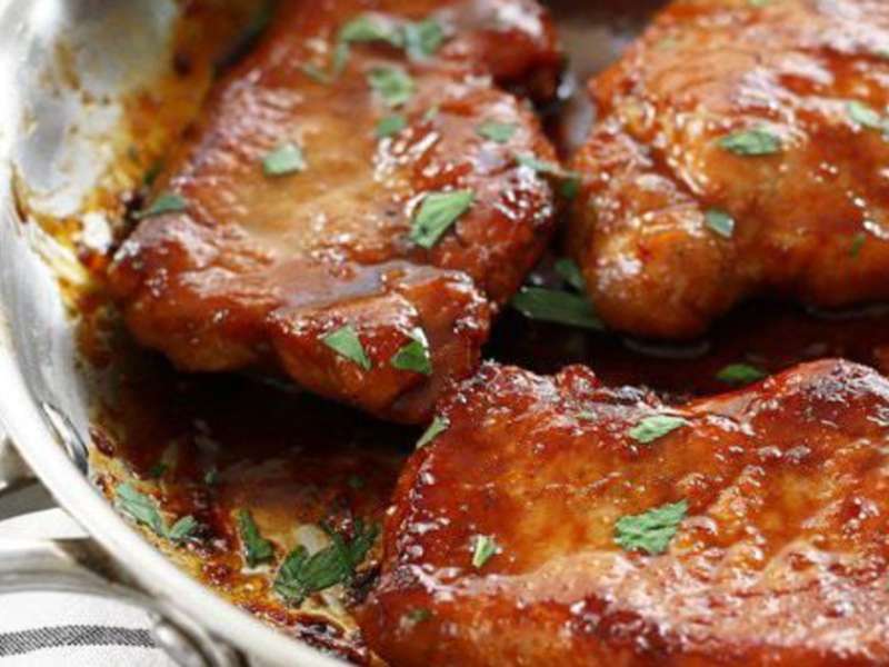 Sweet and Spicy Glazed Pork Chops Recipe - Samsung Food