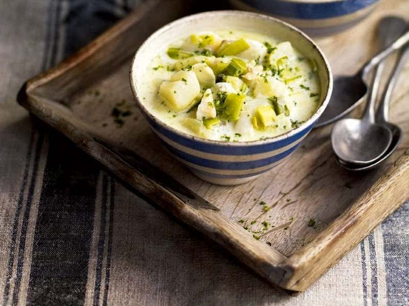 Smoked haddock, leek and potato chowder Recipe Samsung Food