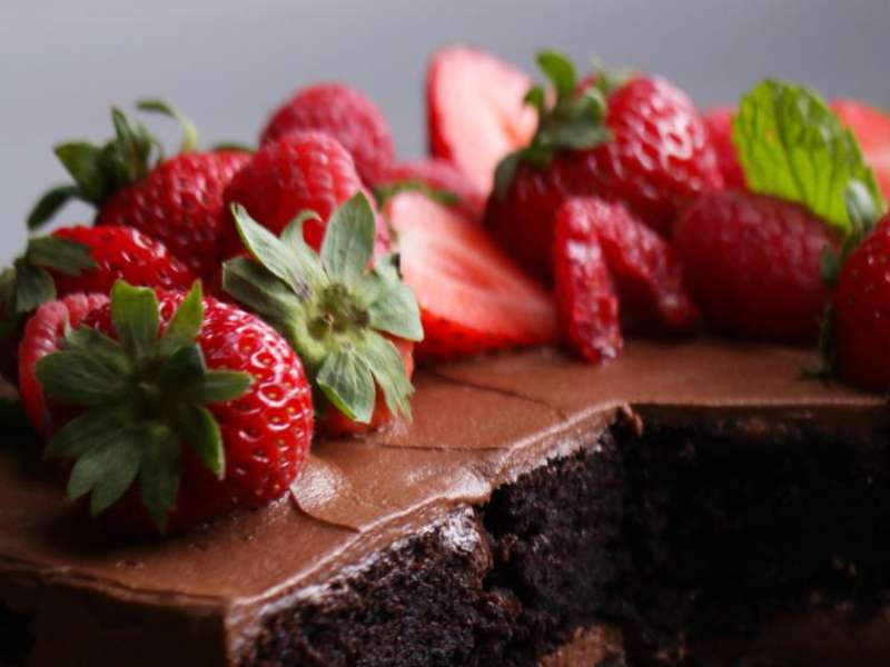 Easy chocolate cake recipe | BBC Good Food