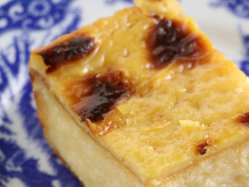 Cassava Cake with Custard Topping - Kawaling Pinoy