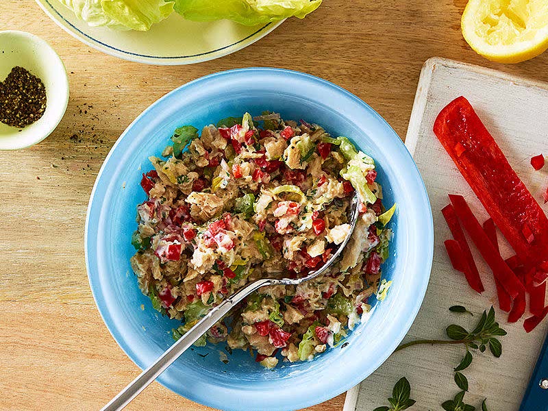 Mediterranean tuna salad with lemon, red pepper, and oregano Recipe