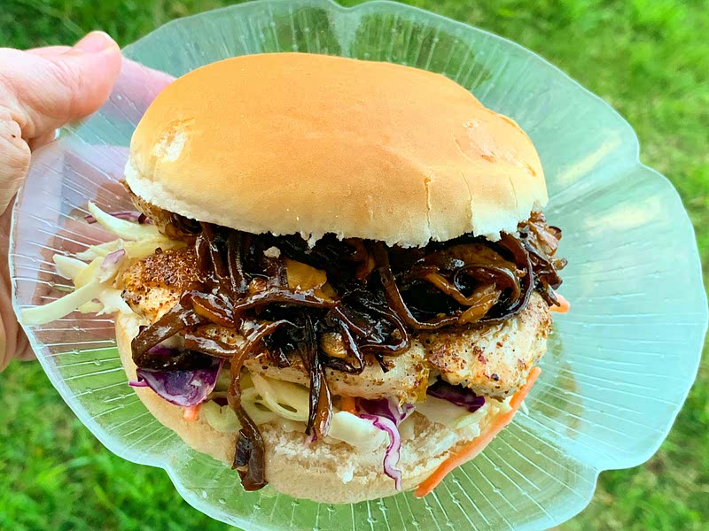 Hoisin chicken mushroom burger with Asian slaw (low sodium) Recipe