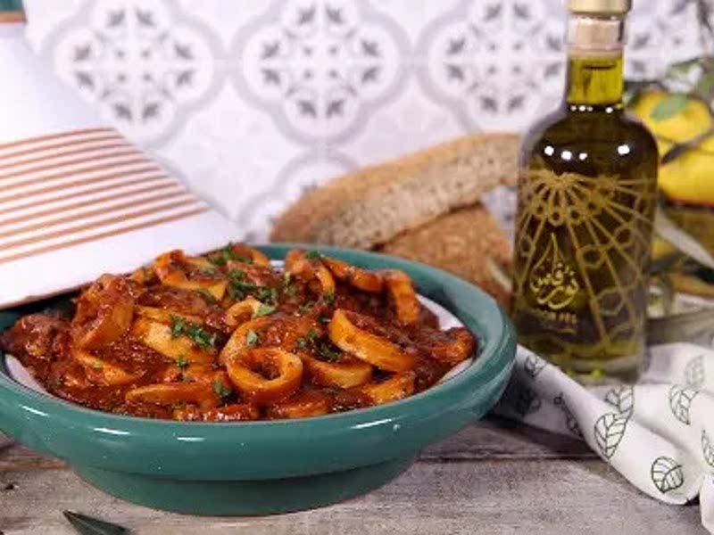 712 Calamari Tagine / طاجين الكالاماري Cooking with Alia Recipe