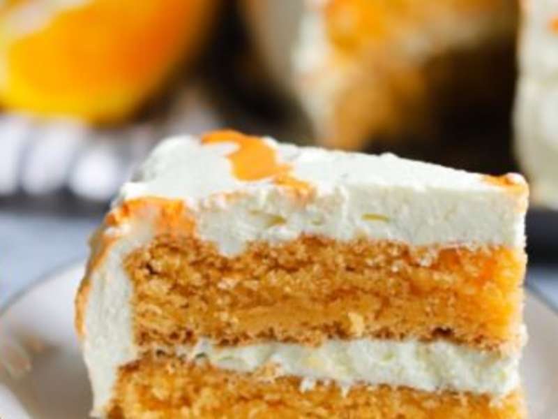 Mandarin or Pineapple Cream Cake | Lovefoodies