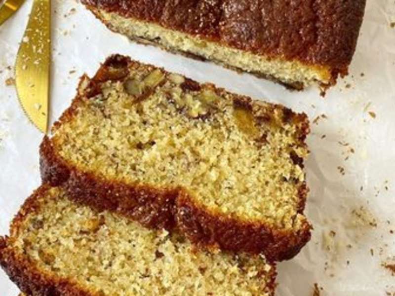 Date and Pecan Loaf Recipe with Pomegranate Molasses | olivemagazine