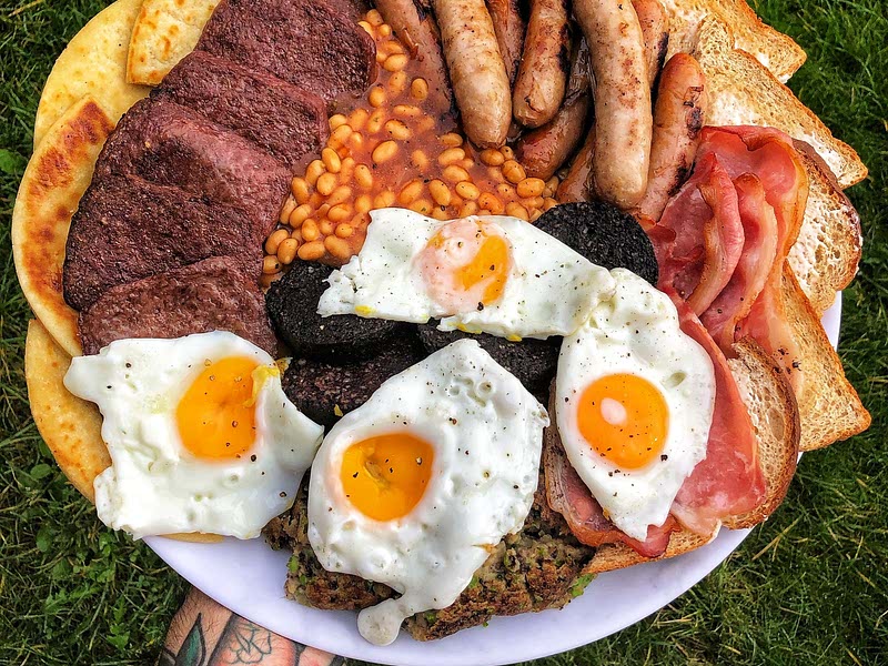 Full Scottish fry up platter Recipe Samsung Food