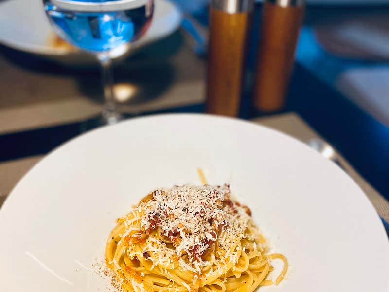 Real Spaghetti Carbonara by Antonio Carluccio Recipe Samsung Food