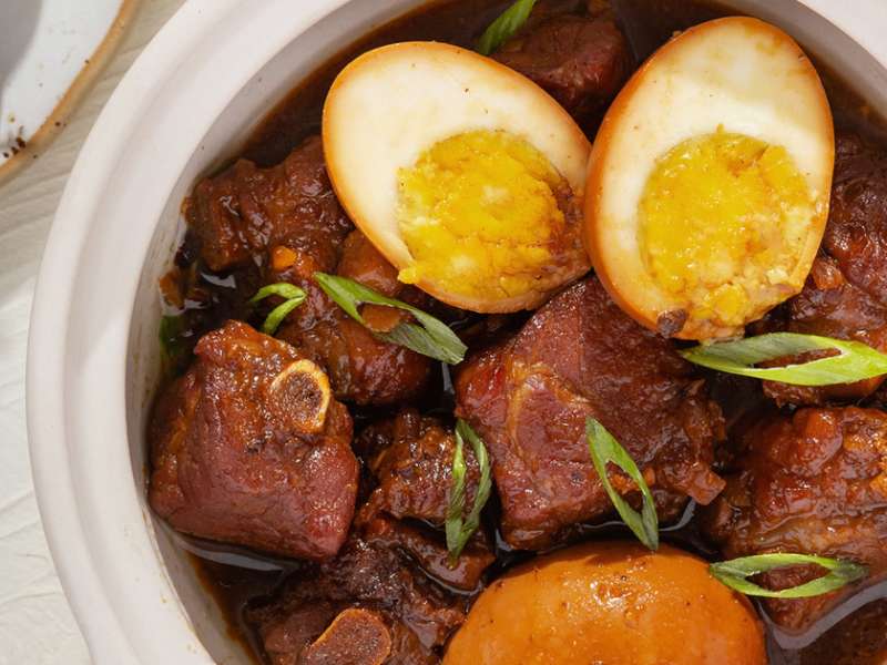 Thit Kho Trung Vietnamese Caramelized Braised Pork Ribs With Eggs Recipe Samsung Food