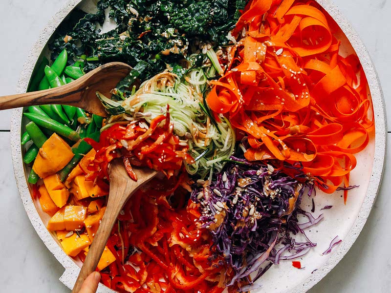 Raw Rainbow Veggie Noodle Salad with Peanut Dressing Recipe Samsung Food