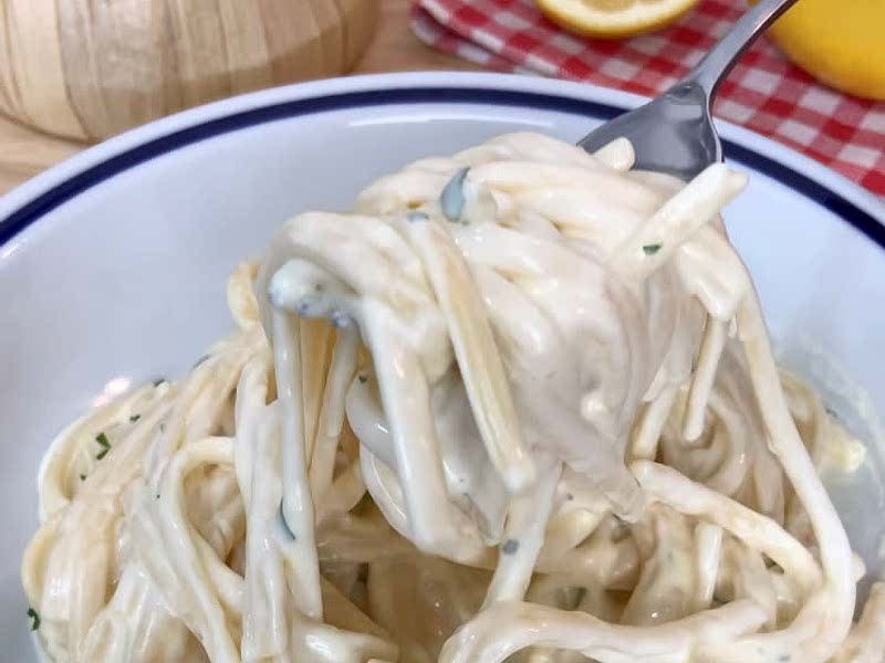 CREAMY LEMON LINGUINE Recipe Samsung Food lemon-linguine-recipe-with-spinach-and-parmesan-cheese